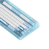 Iqunix OG80 Wintertide Wireless Mechanical Keyboard, gaming toetsenbord Lichtblauw, US lay-out, IQUNIX Moonstone Turbo, RGB leds, 80% (TKL), Hot-swappable, PBT, 2.4GHz | Bluetooth 5.1 | USB-C